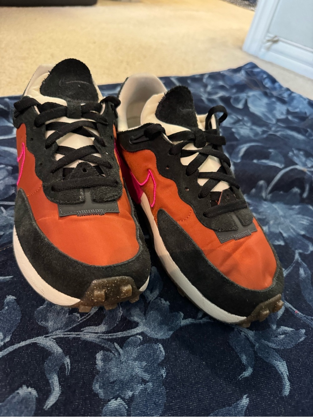 Nike Women's Orange and Pink Running Sneakers - Picture 5 of 6